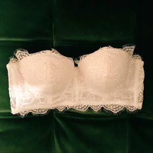 Victoria’s Secret PINK white strapless bra